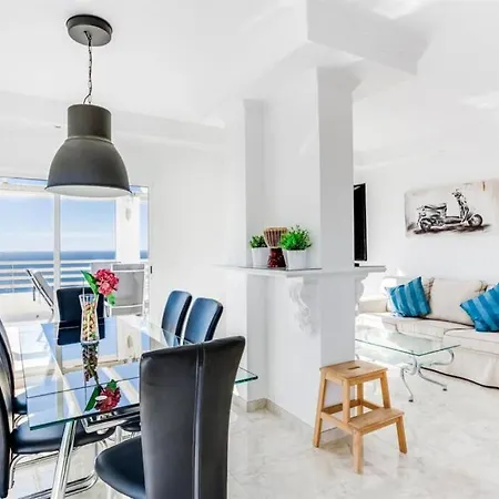 Appartement Luxury Penthouse At First Line In